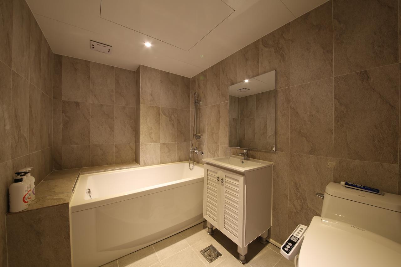 Winner Hotel Jeonju Exteriör bild