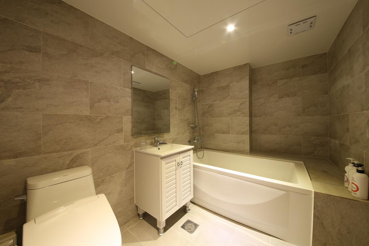 Winner Hotel Jeonju Exteriör bild