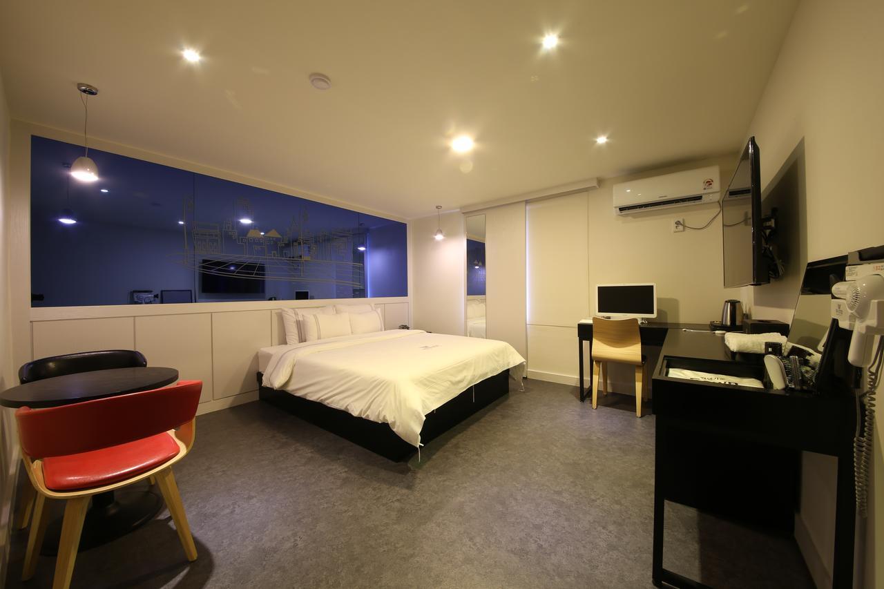 Winner Hotel Jeonju Exteriör bild